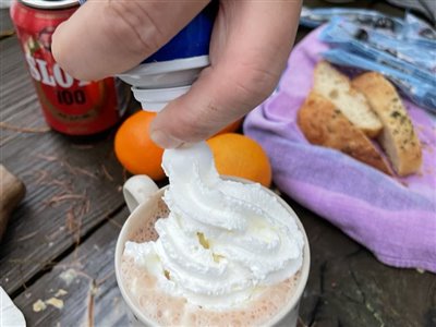 En gang varm cacao med rom og flødeskum - lumumba?