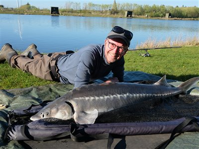 Jørn med en god diamantstør fra Loch Nees.